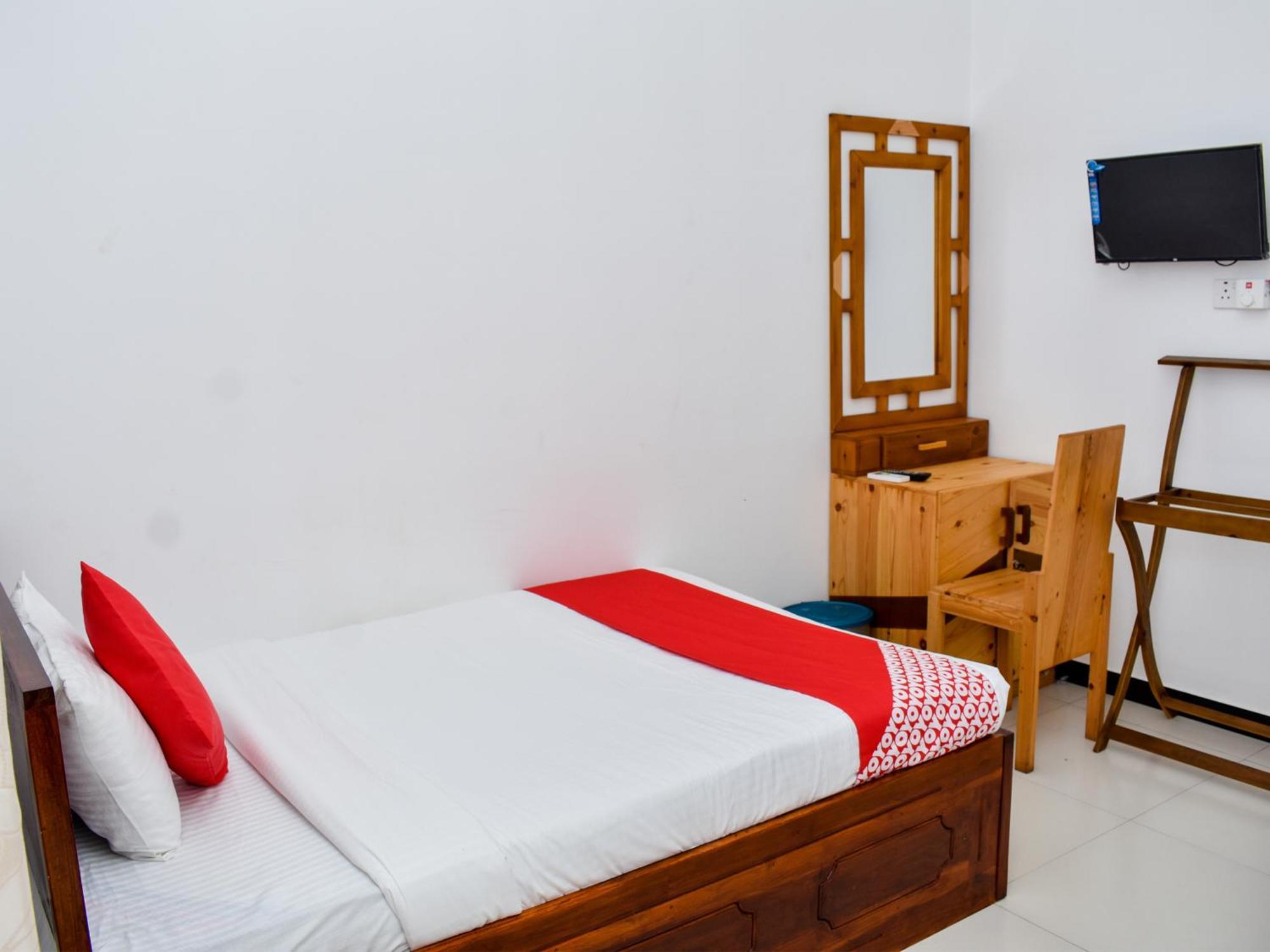 Mallika Resort ตรินโคมาลี ห้อง รูปภาพ